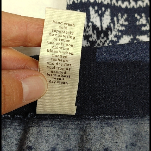 Pink Rose Penguin Fleece Leggings - Picture 4 of 10